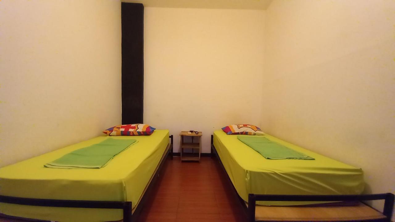 לבואן באג'ו Dc Hotel & Hostel מראה חיצוני תמונה