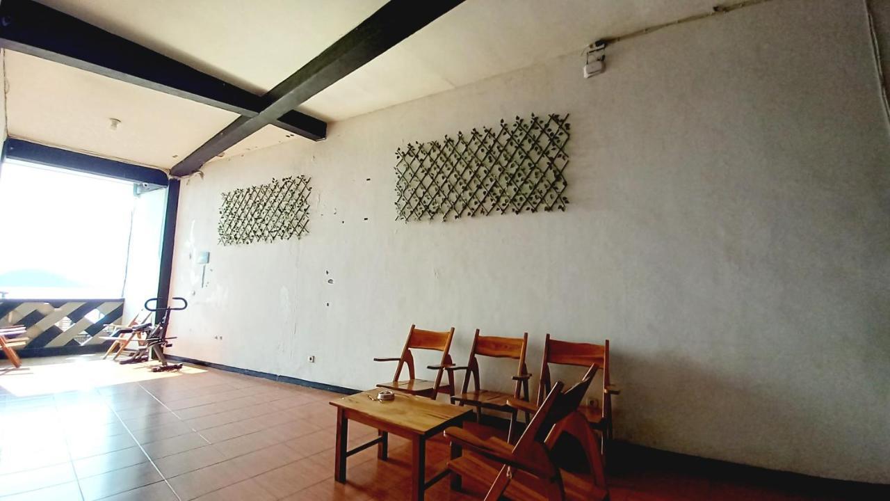לבואן באג'ו Dc Hotel & Hostel מראה חיצוני תמונה