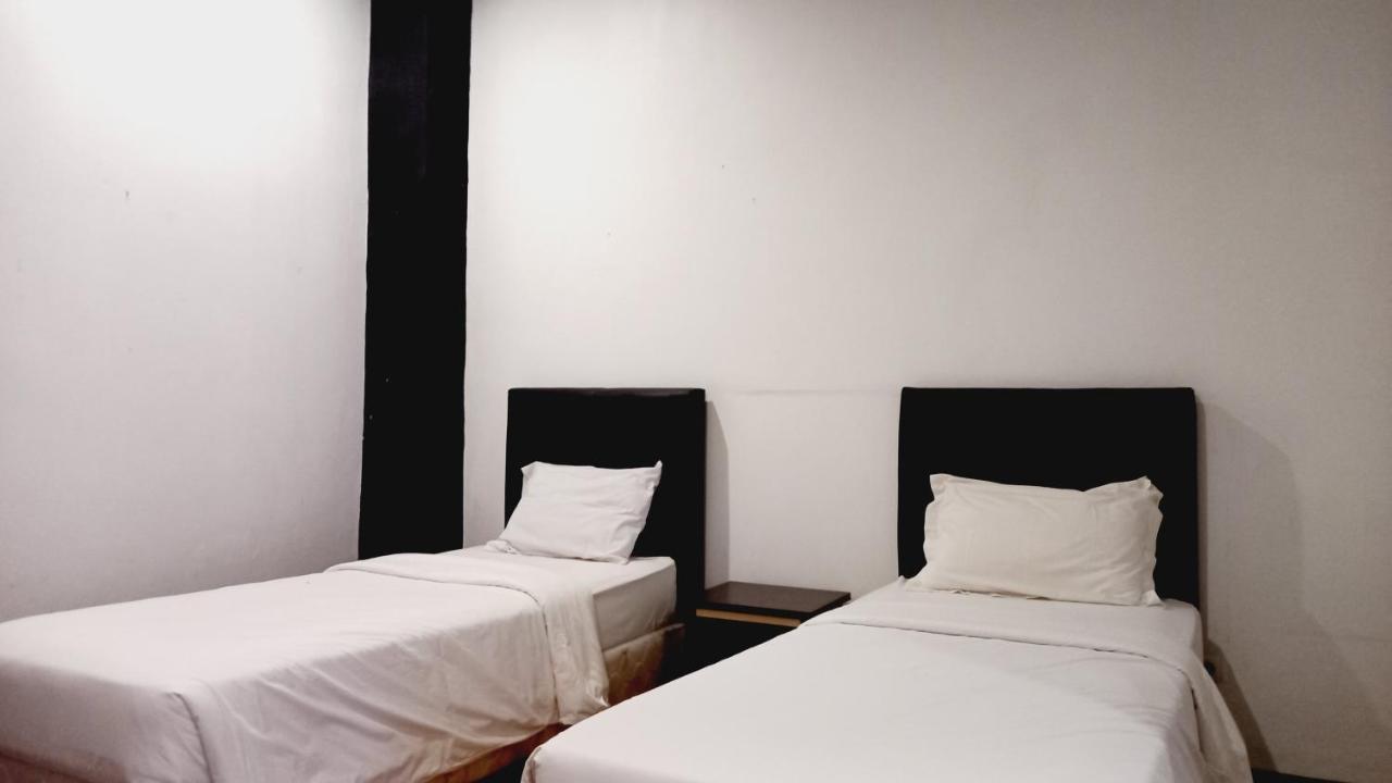 לבואן באג'ו Dc Hotel & Hostel מראה חיצוני תמונה