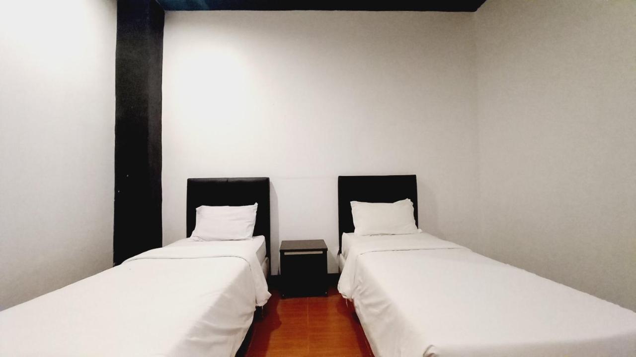 לבואן באג'ו Dc Hotel & Hostel מראה חיצוני תמונה
