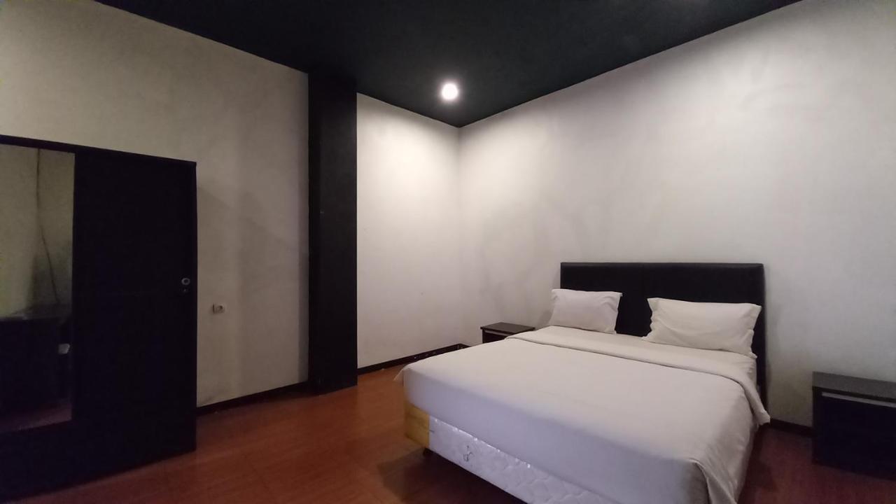 לבואן באג'ו Dc Hotel & Hostel מראה חיצוני תמונה
