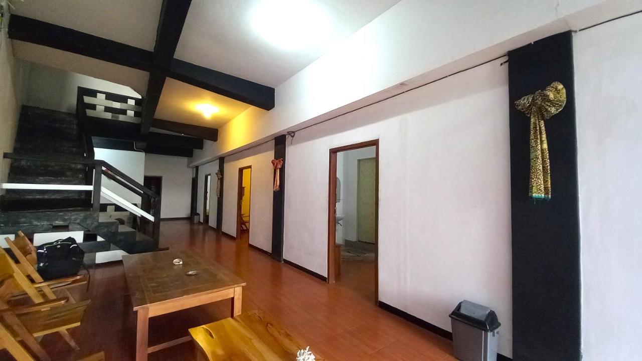 לבואן באג'ו Dc Hotel & Hostel מראה חיצוני תמונה