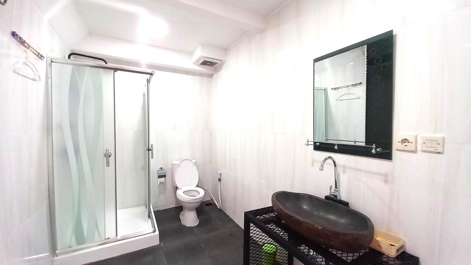 לבואן באג'ו Dc Hotel & Hostel מראה חיצוני תמונה